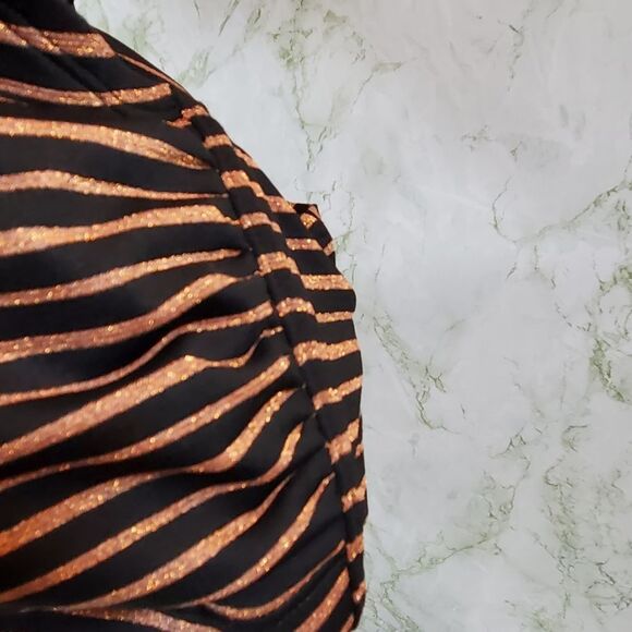 Xhilaration Swim Top - Picture 4 of 9